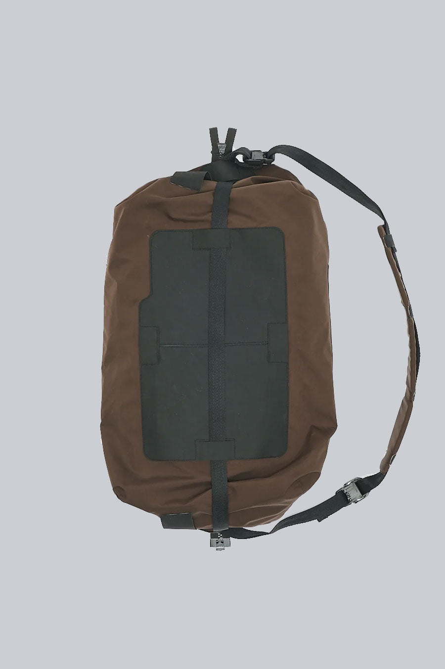 GR10K 3L MICROGRID DUFFLE BAG SOIL BROWN