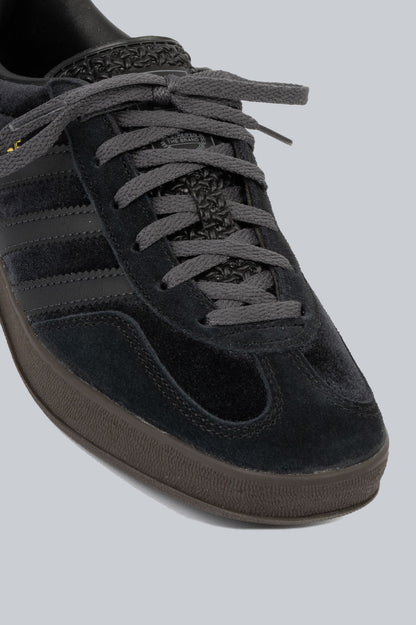 ADIDAS GAZELLE INDOOR CORE BLACK CARBON