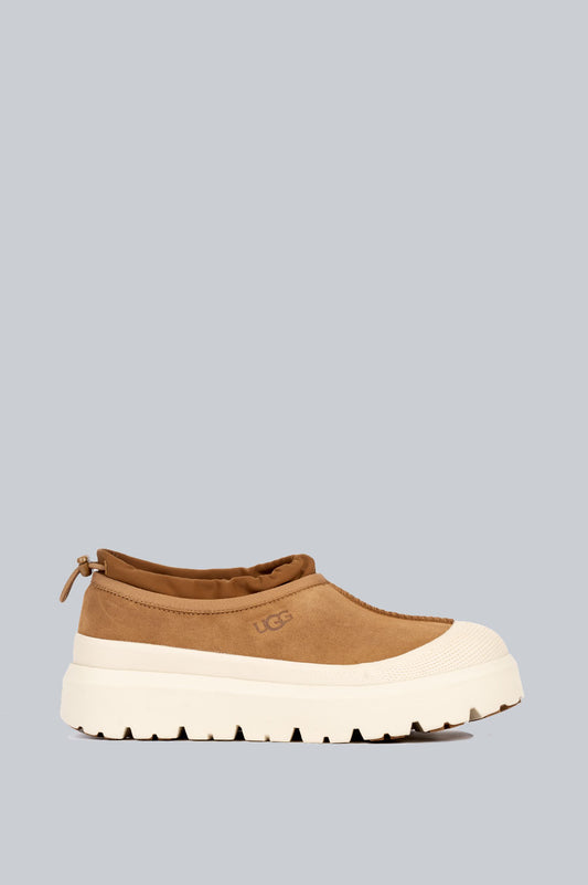 UGG TASMAN WEATHER HYBRID CHESTNUT WHITECAP