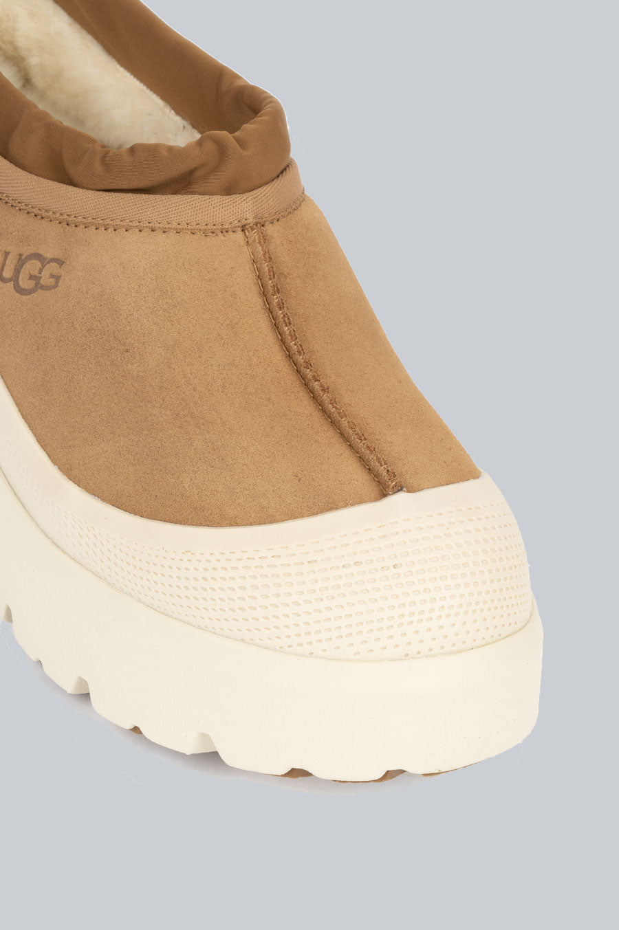 UGG TASMAN WEATHER HYBRID CHESTNUT WHITECAP