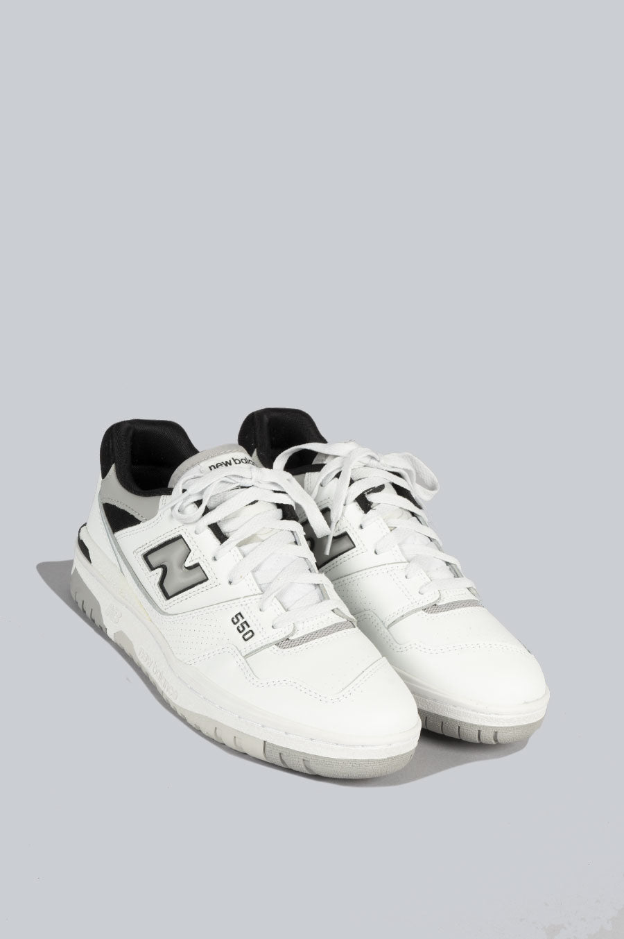 NEW BALANCE BB550 WHITE GREY BLACK