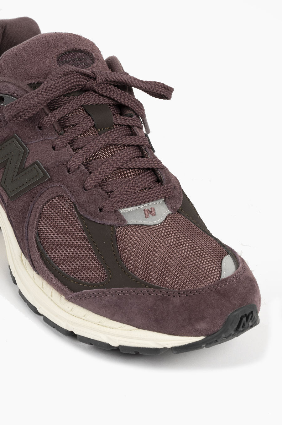 NEW BALANCE 2002R TRUFFLE – BLENDS