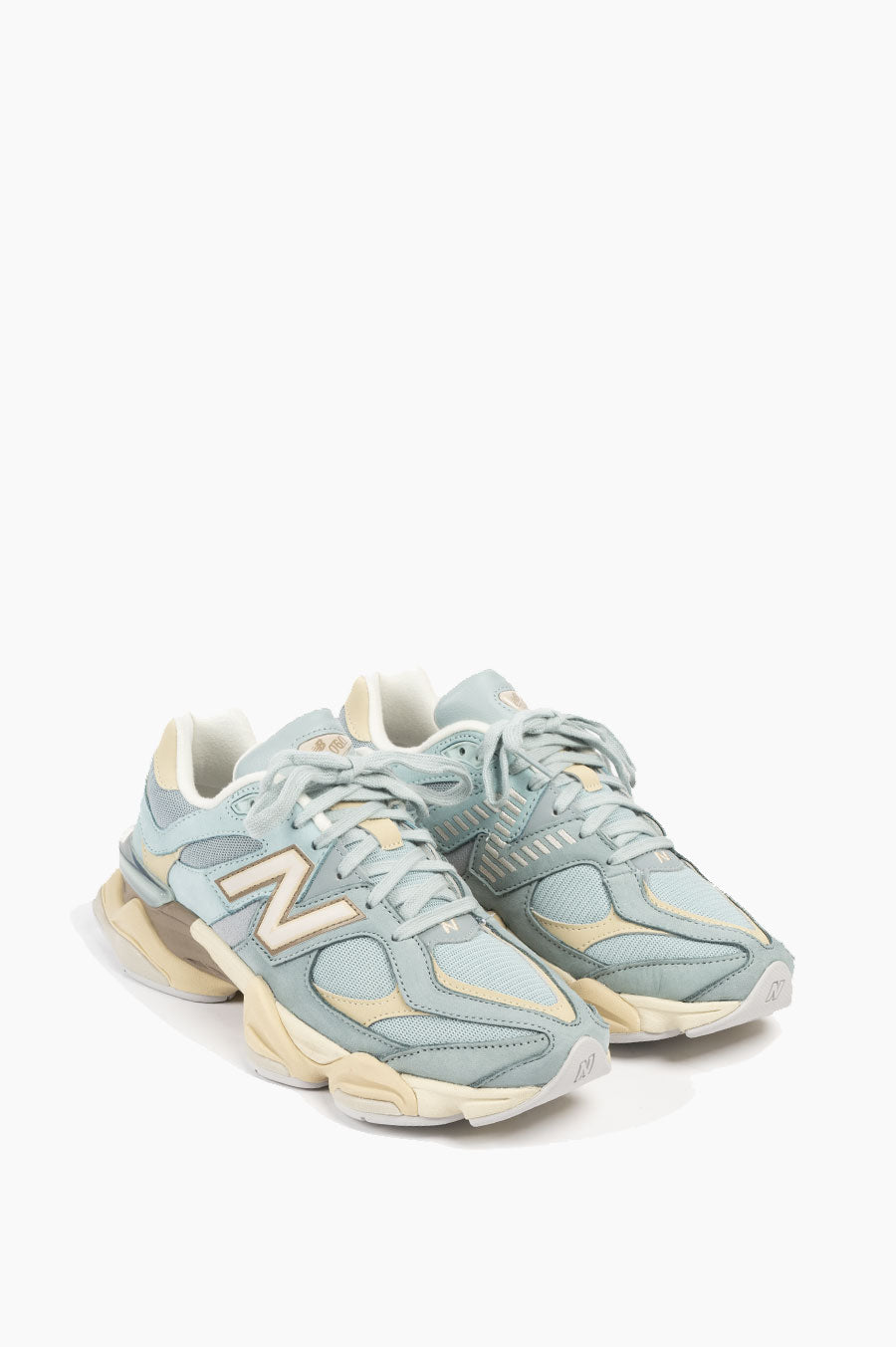 New balance clearance blue brown