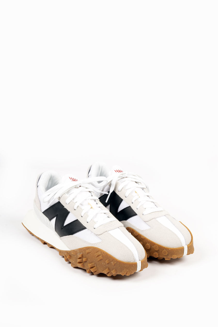 NEW BALANCE XC72 WHITE BLACK