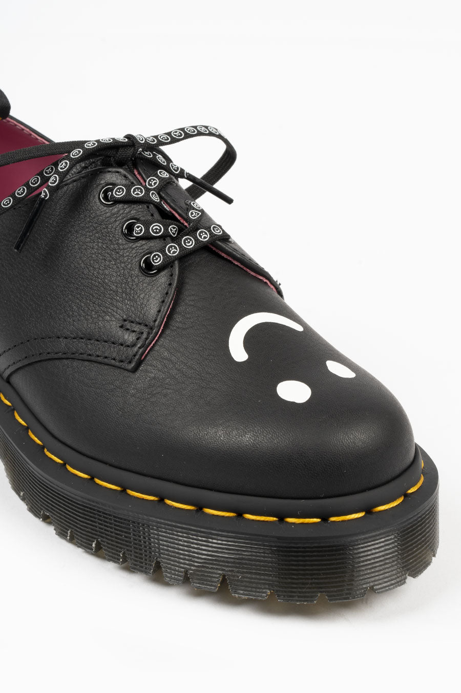 Dr martens best sale lazy oaf 1461