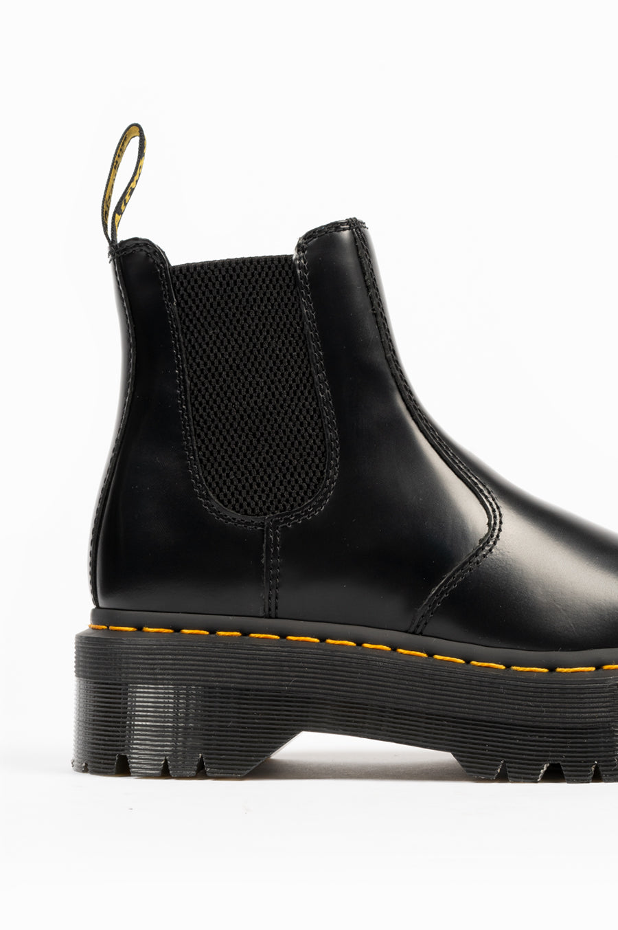 DR MARTENS 2976 QUAD CHELSEA BOOT BLACK