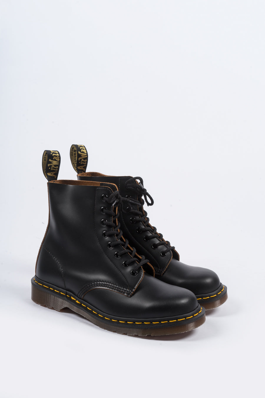 Dr martens 1460 vintage black hot sale