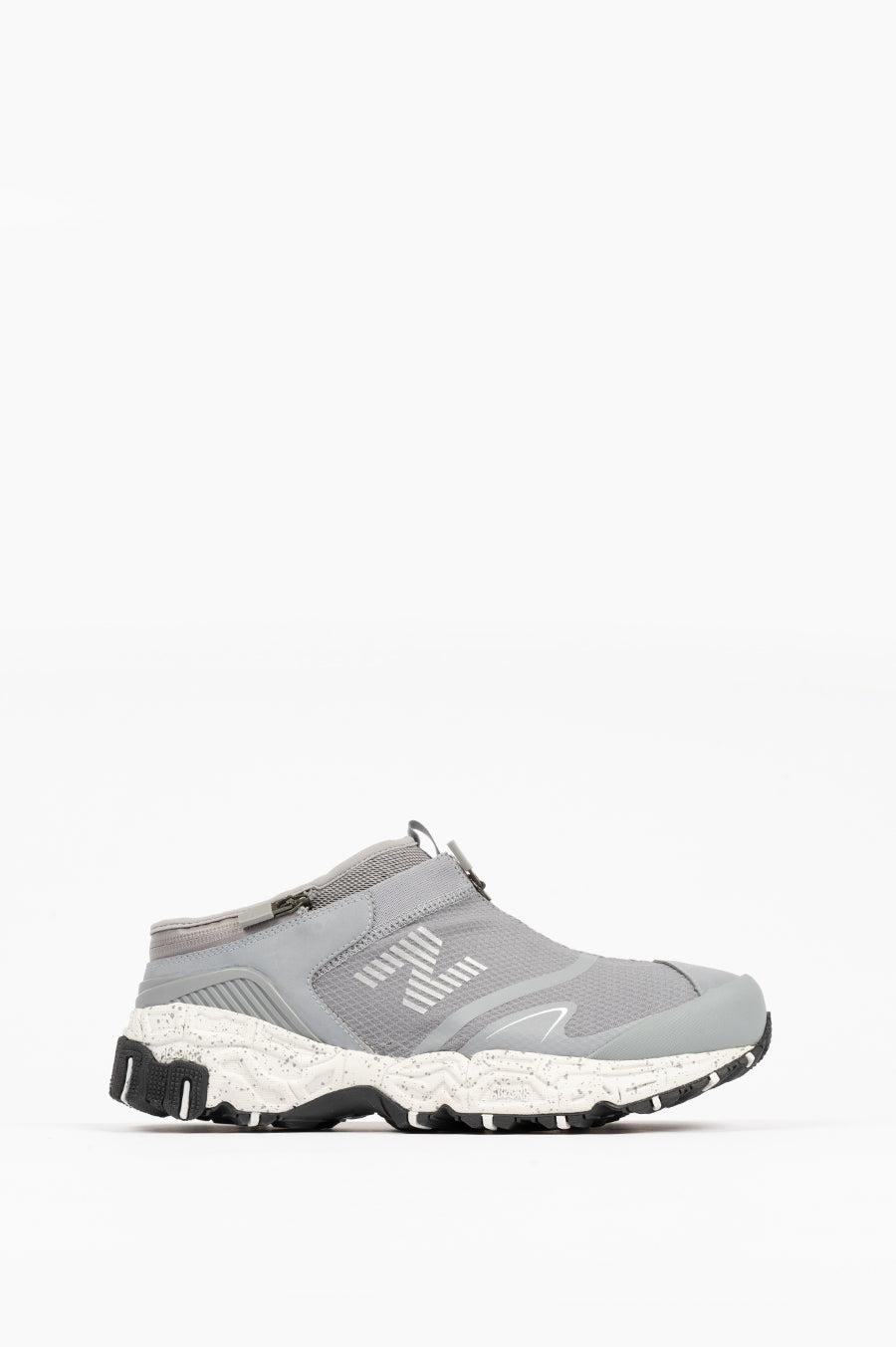 NEW BALANCE TOKYO DESIGN STUDIO NIOBIUM STEEL